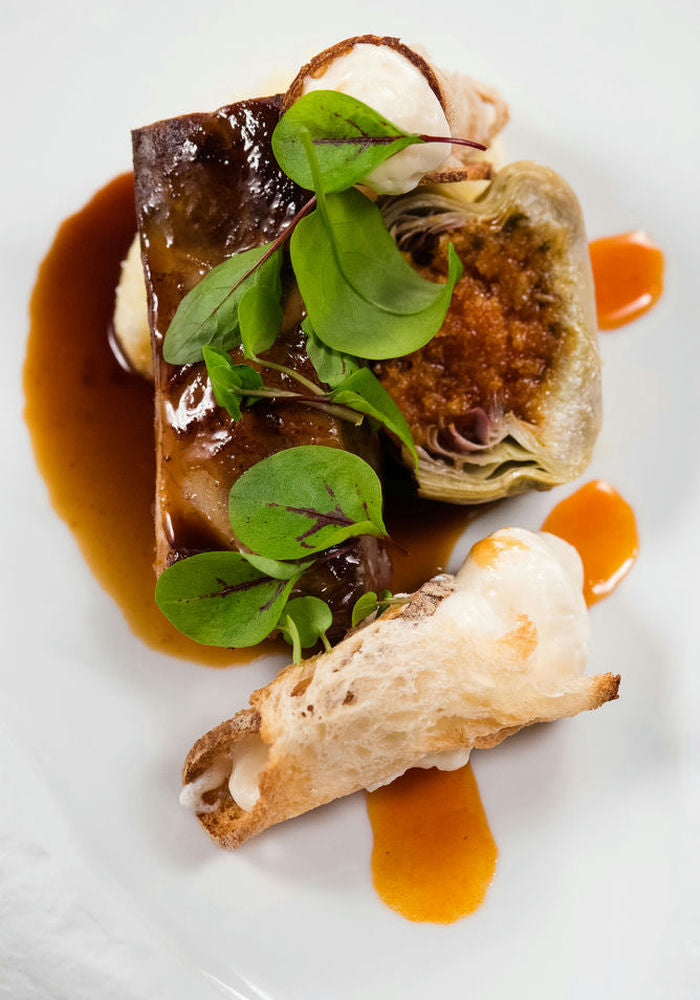 carne con carciofi e pane - photobranding.it - scopri di più