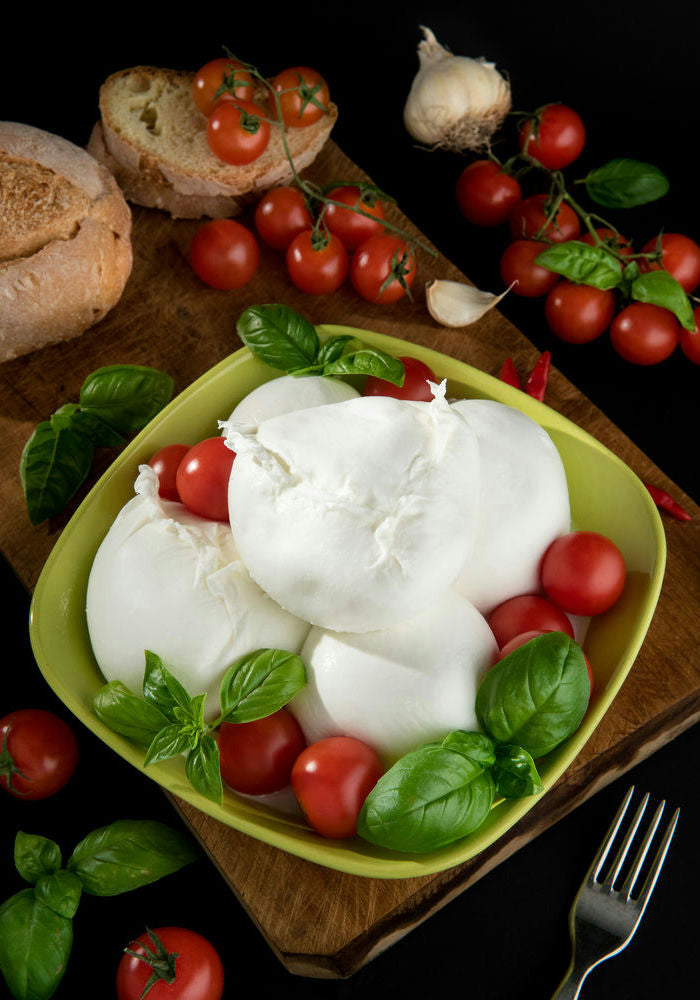 mozzarella e pomodori - photobranding.it - scopri di più